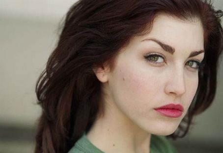 Stevie Ryan desktop Wallpapers