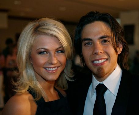 Apolo Ohno and Julianne Hough