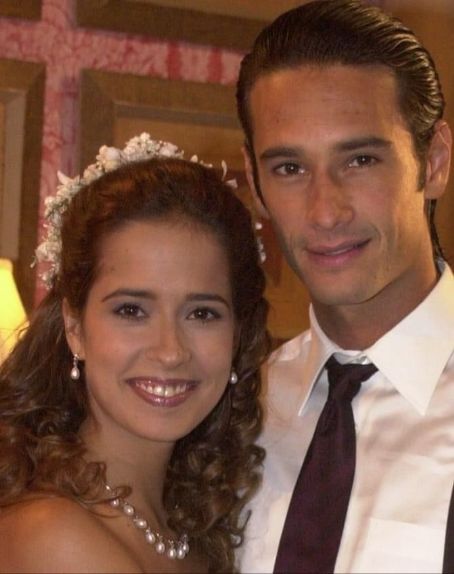 Rodrigo Santoro and Paloma Duarte