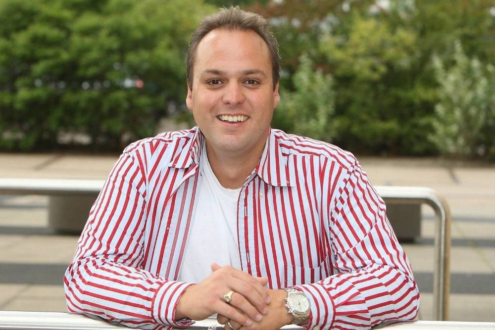 Who is Frans Bauer dating? Frans Bauer girlfriend, wife