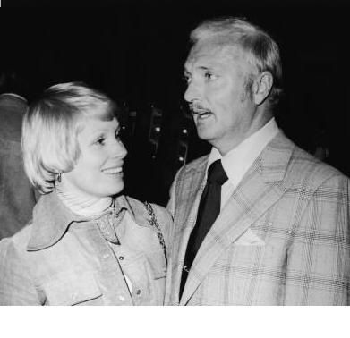 Joyce Bulifant Pics - Joyce Bulifant Photo Gallery - 2019 - Magazine