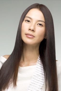 Makiko Esumi