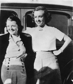 Janet Gaynor and Margaret Lindsay