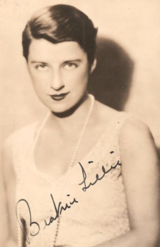 Beatrice Lillie - dy2897p050x450x9