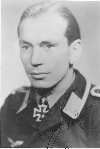 Hermann Buchner (pilot)