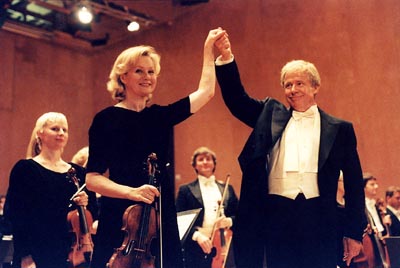 Viveka Seldahl and Sven Wollter