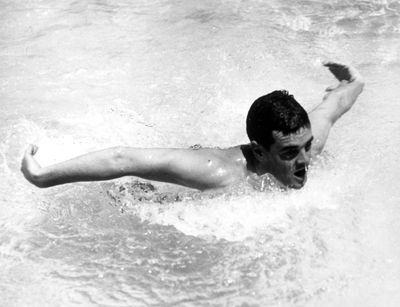John Davies (swimmer)