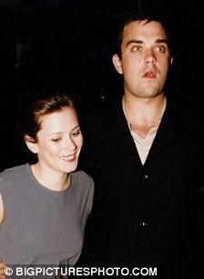 Anna Friel and Robbie Williams