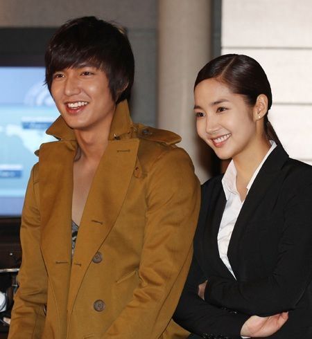 Min-ho Lee and Park Min-Young - Breakup