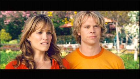 Eric Christian Olsen and Molly Sims