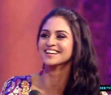 Krystle Dsouza desktop Wallpapers