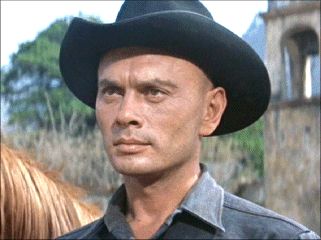 Yul Brynner | Yul Brynner Picture #16838973 - 321 x 240 - FanPix.Net