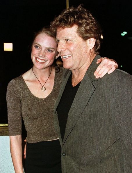 Leslie Stefanson and Ryan O'Neal