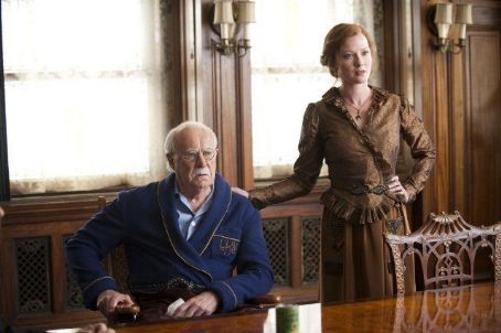 Gretchen Mol and Dabney Coleman