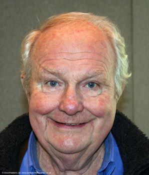 Image of Shane Rimmer - x6xtlo5l1tmgtxog