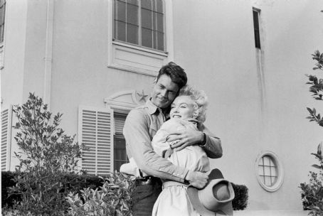 Marilyn Monroe and Don Murray