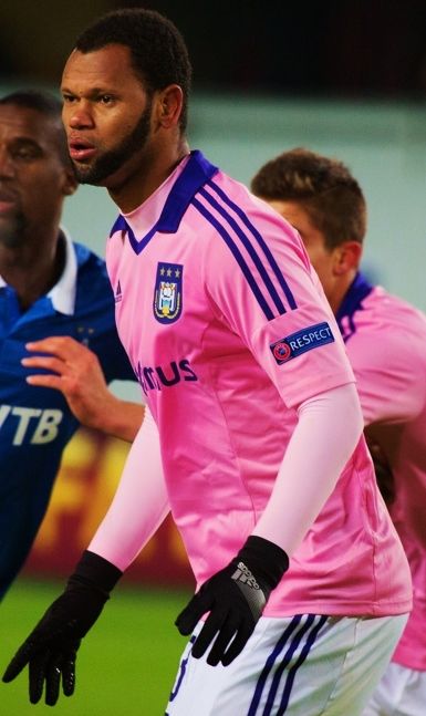Rolando (Portuguese footballer)
