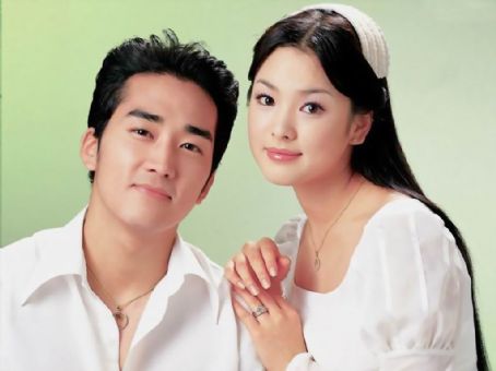 Seung-heon Song and Hye-kyo Song