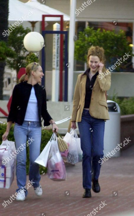 Nicole  Kidman and friend shopping in Beverly Hills, Los Angeles, America - 2000