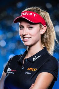 Nina Betschart