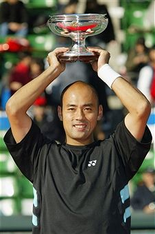 Yoon Yong-il