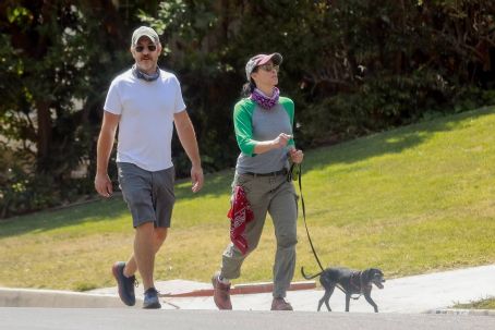 Sarah Silverman – Out for a walk in Los Feliz