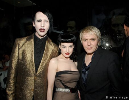 Dita Von Teese and Marilyn Manson Pics - Dita Von Teese and Marilyn ...