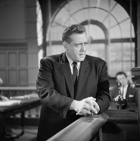 Who is Raymond Burr dating? Raymond Burr boyfriend, husband