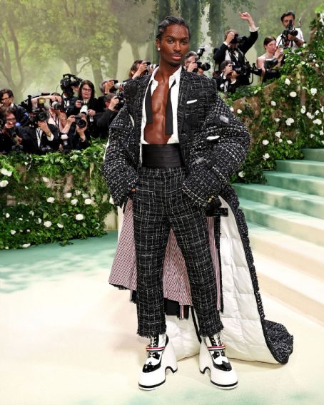 Alton Mason wears Thom Browne - 2024 Met Gala - FamousFix