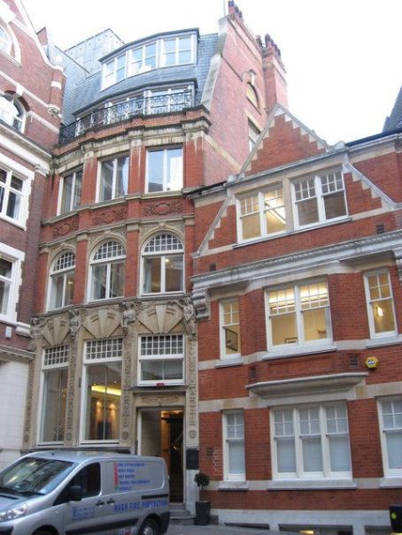 Pountney Hill House