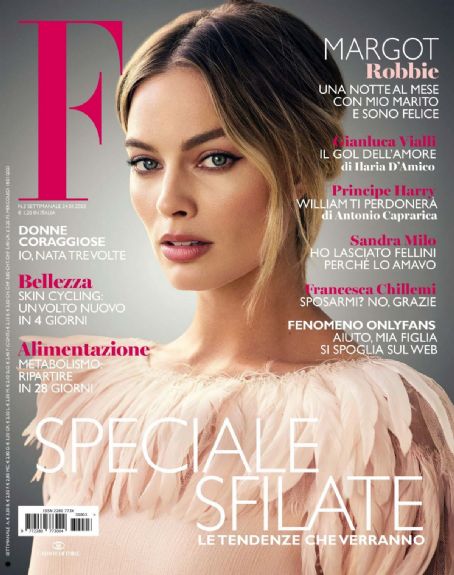 Margot Robbie, F Magazine Magazine 24 January 2023 Cover Photo - Italy