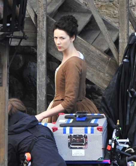 Caitriona Balfe – Filming ‘Outlander’ in Fife | Caitríona Balfe Picture