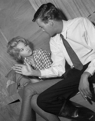 Jane Fonda and Jim Hutton