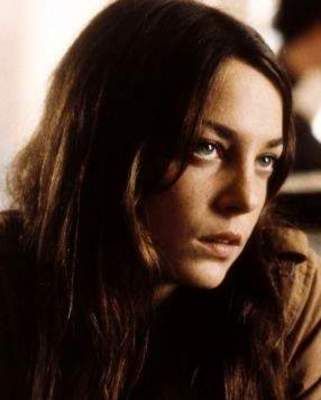 Raphaële Godin FamousFix