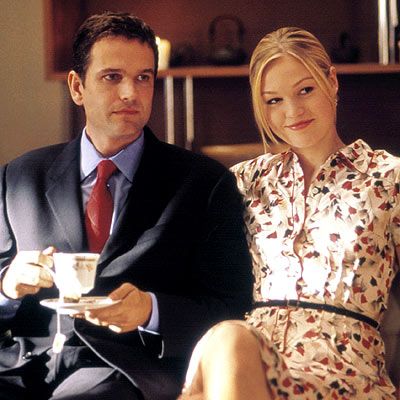 Edward Atterton and Julia Stiles in Carolina (2003)