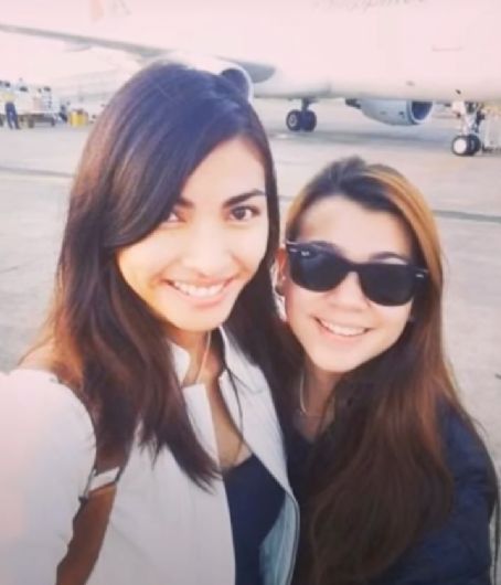 Beatrice Luigi Gomez and Kate Jagdon - Hookup