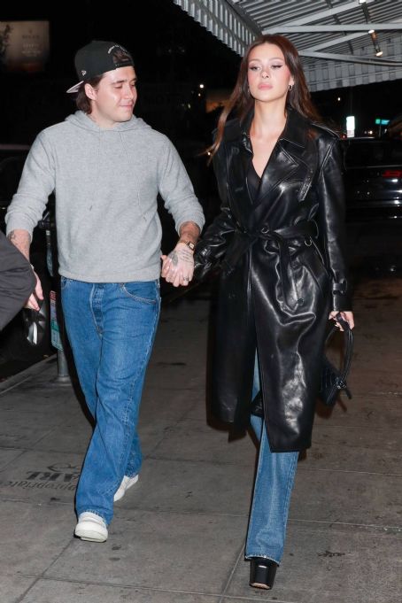 Nicola Peltz – With husband Brooklyn Beckham seen arriving to Barneys Beanery