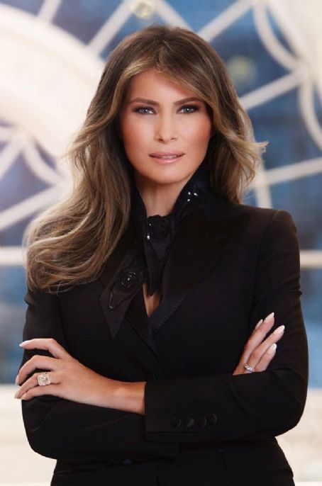 Melania Trump's first official White House portrait