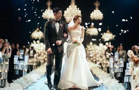 Cha Hyeon-woo and Hwang Bo Ra - Marriage
