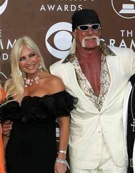 Hulk Hogan and Linda Bollea Picture - Photo of Hulk Hogan and Linda ...