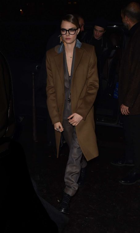 Cara Delevingne – Arriving at Cavier Kaspier Restaurant in Paris | Cara