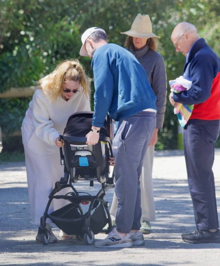 Jennifer Lawrence – With Cooke Maroney take their newborn for a hike in L..A
