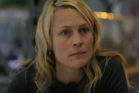 Robin Wright - Breaking and Entering