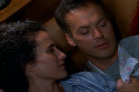 Michael Keaton and Andie MacDowell