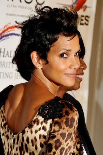 Halle Berry attends the 2012 Jenesse Silver Rose Awards | Halle Berry ...