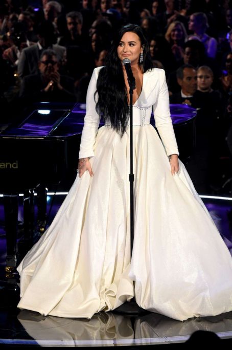 Demi Lovato – Performs at 62nd Annual Grammy Awards in Los Angeles ...