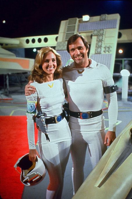 Wilma Deering Buck Rogers The 25Th Century 11x17 Mini Poster Erin Gray As Col