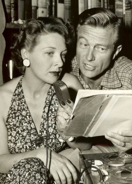Richard Denning and Evelyn Ankers