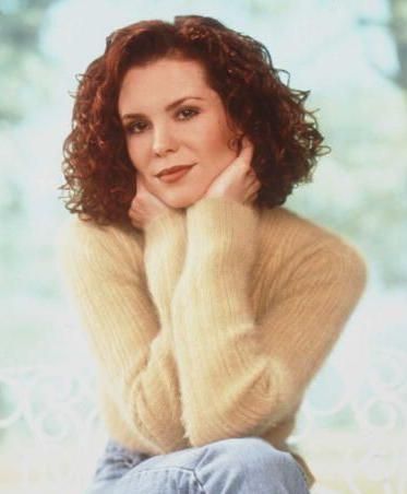 robyn lively