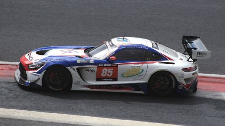 Shane Lewis (racing driver)